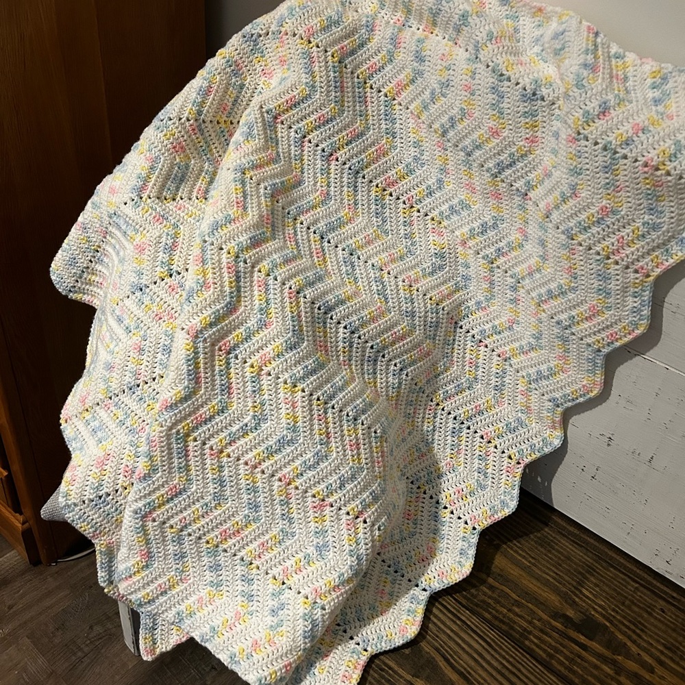 Multicolor Chevron Crochet Blanket